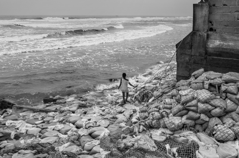 Jeanne Taris - 10_PÊCHEURS EN CÔTE D'IVOIRE_ @Jeanne TARIS.jpg